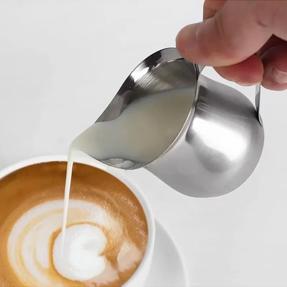 Nowy kubek do spieniania mleka – Pour Spout Pitcher recenzja i cena